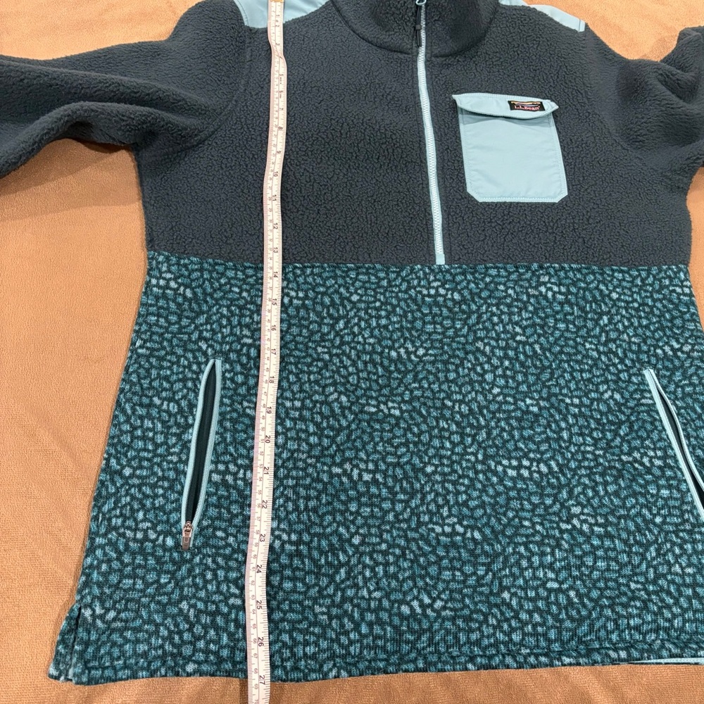 LL Bean pullover - Picture 4 of 10